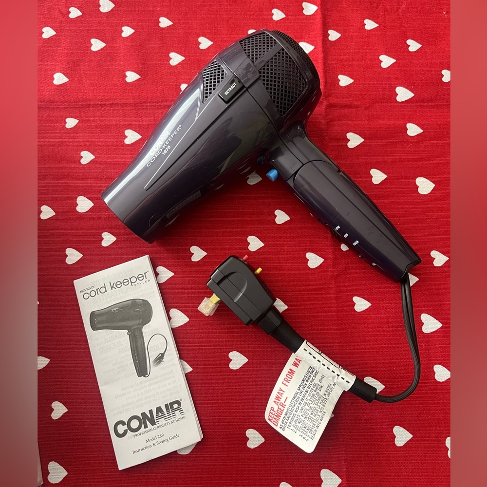 Conair Cord-keeper Hairdryer